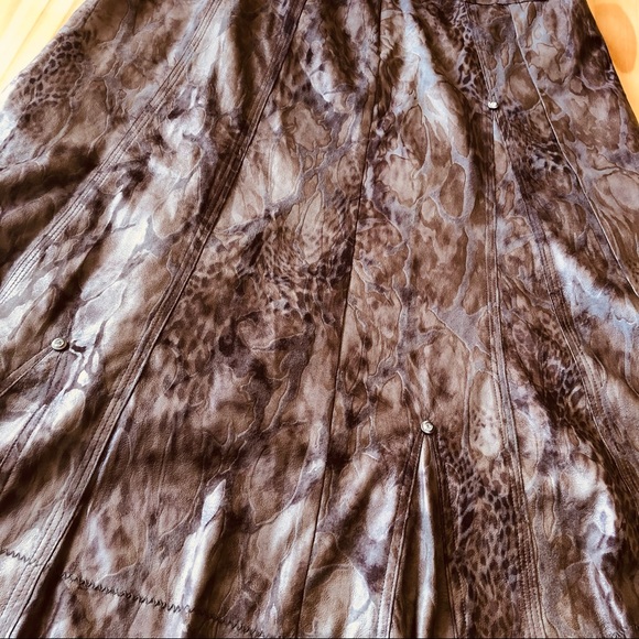 Simon Chang Brown Animal Print 4 Skirt Fit Arriere Back Contrast - Picture 12 of 15